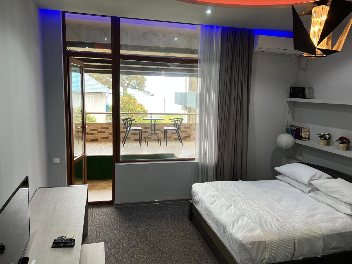 Kent Hotel 코불레티 외부 사진