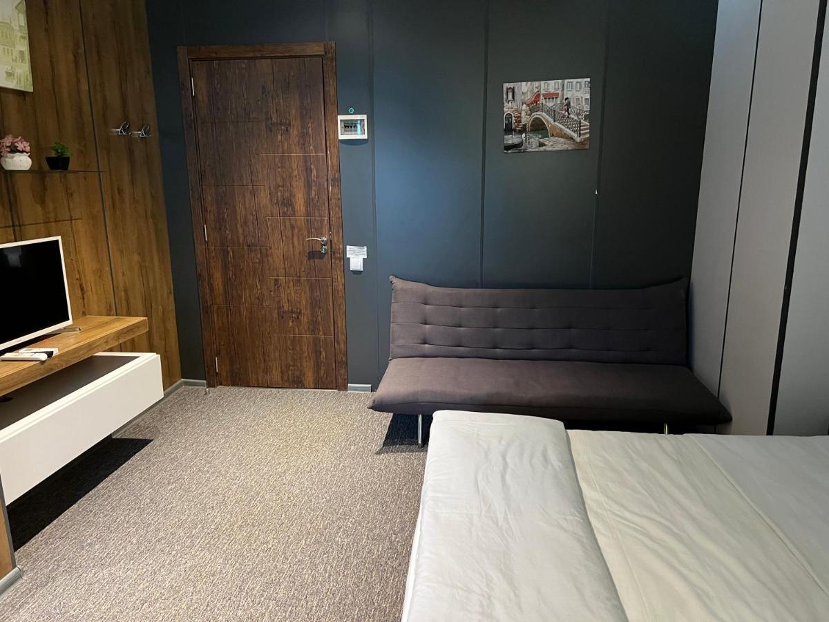Kent Hotel 코불레티 외부 사진