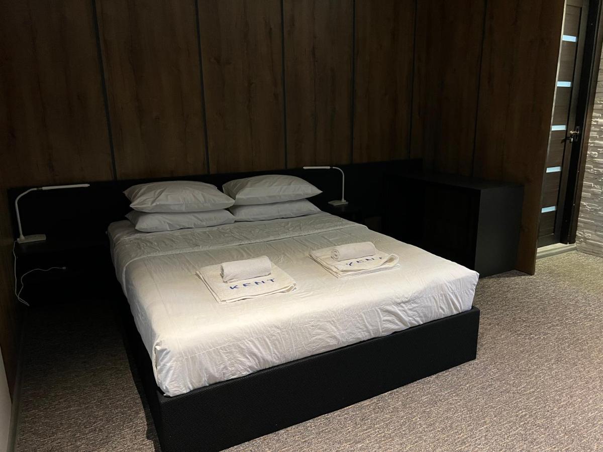 Kent Hotel 코불레티 외부 사진