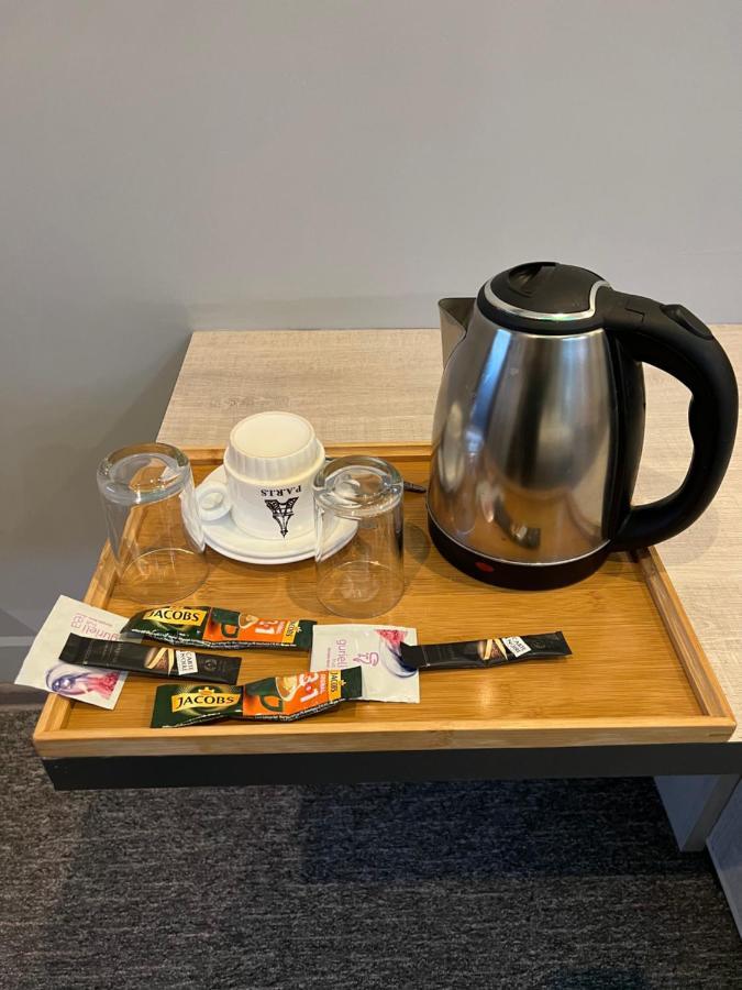 Kent Hotel 코불레티 외부 사진